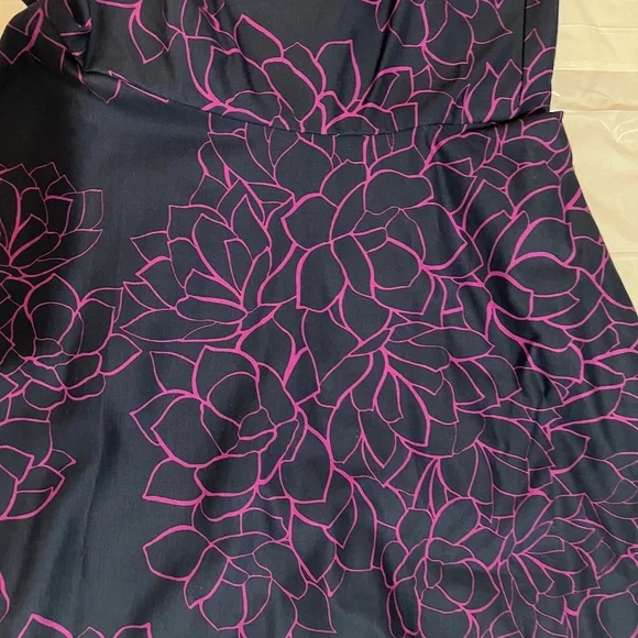 NWT GAP Floral Fit &Flare Dress In Navy Blue/ Fuchsia Purple Size 16 - Picture 7 of 12